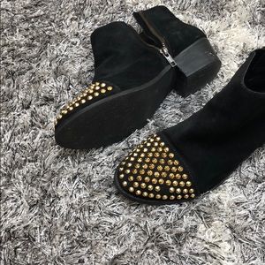 Steve Madden Black Prague booties